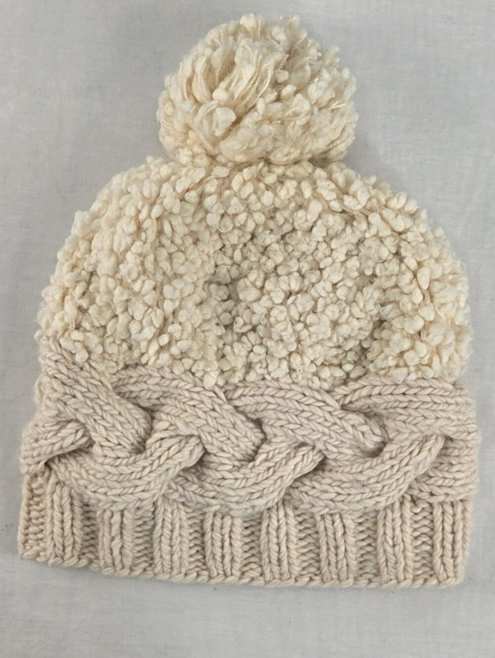 Beautiful Garnet Hill Cream Cable-Knit Pom Hat Wool/Cashmere/Nylon Blend - Warm!